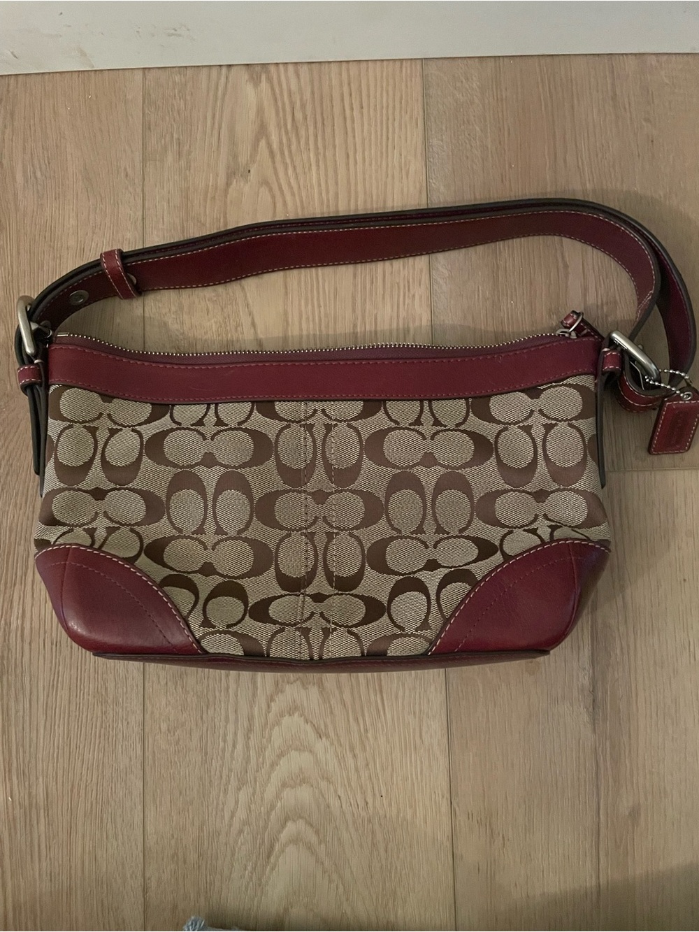 Vintage Y2K Coach Signature Canvas Shoulder Bag in Brown & Burgundy